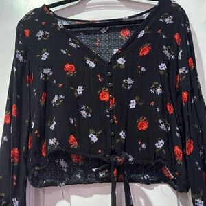 Women’s Flowy Long Sleeve Top